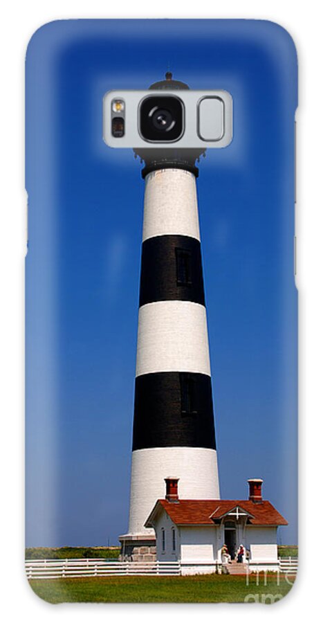 Bodie Island Galaxy S8 Case featuring the photograph Bodie Island Lighthouse Outer Banks NC by Susanne Van Hulst