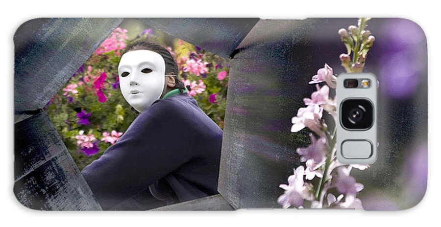 Mask Galaxy Case featuring the photograph Curious by Richard Piper