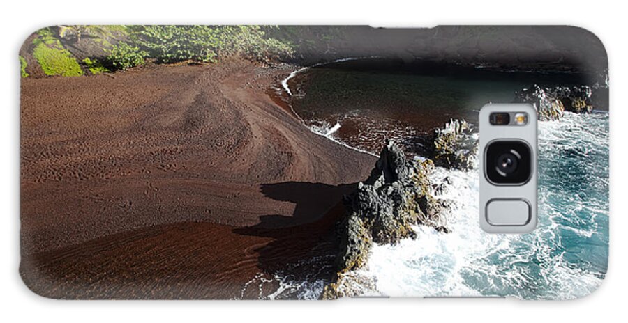 Beach Galaxy Case featuring the photograph Kaihalulu Red Sand Beach by Jenna Szerlag