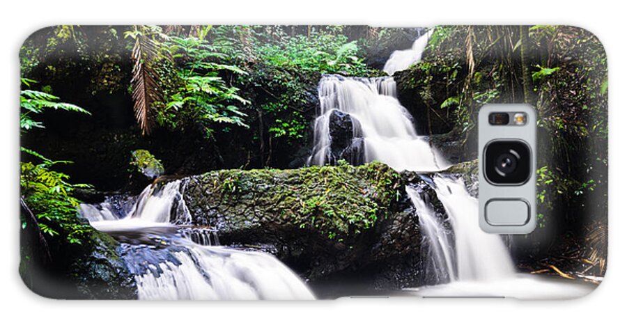 Big Island Galaxy S8 Case featuring the photograph Onomea Falls by Jason Chu