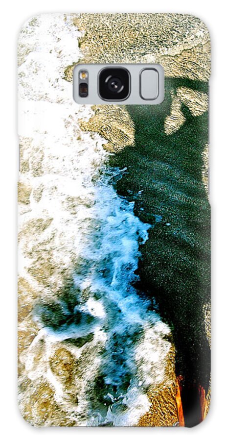 Wave Galaxy Case featuring the photograph Surf by HweeYen Ong