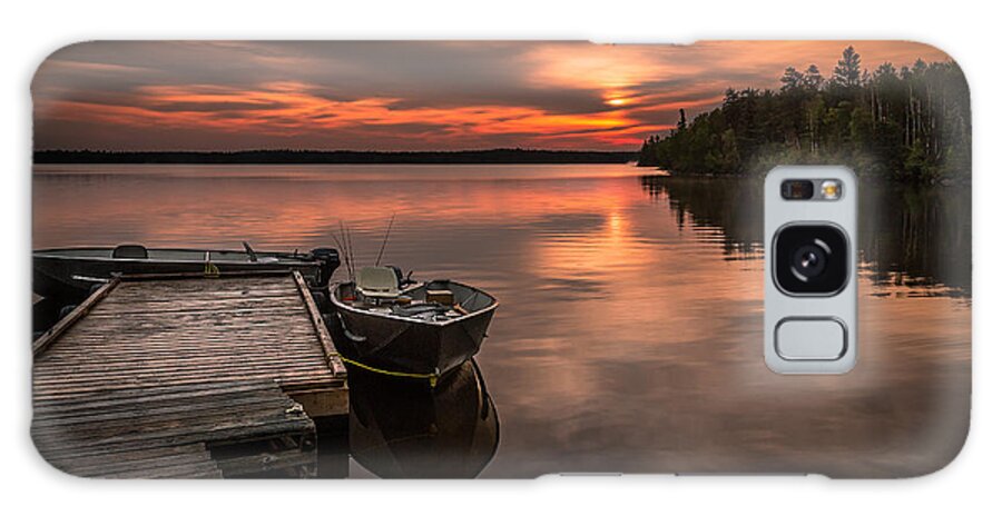Sunrise Galaxy Case featuring the photograph A Fisherman's Sunrise #1 by Rick Strobaugh