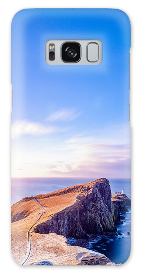 An T-eilean Sgitheanach Galaxy Case featuring the photograph Neist Point Lighthouse at dawn by Neil Alexander Photography