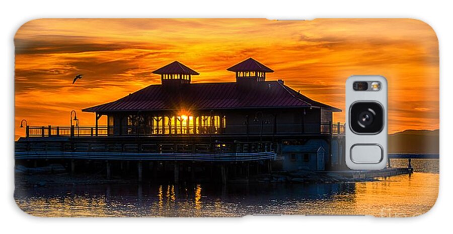 Vermont Galaxy Case featuring the photograph Spring sunset from Burlington #1 by Scenic Vermont Photography