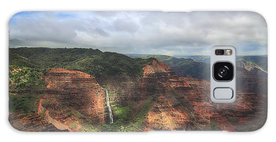 Waimea Canyon Galaxy Case featuring the photograph There Are Wonders by Laurie Search