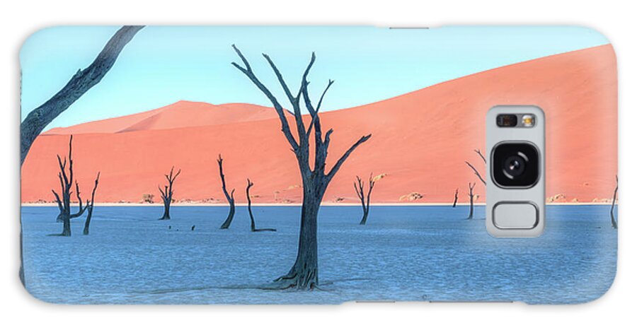 Sossusvlei Galaxy Case featuring the photograph Sossusvlei - Namibia #5 by Joana Kruse
