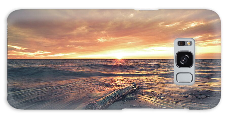 A7s Galaxy Case featuring the photograph Lake Erie Sunset by Dave Niedbala