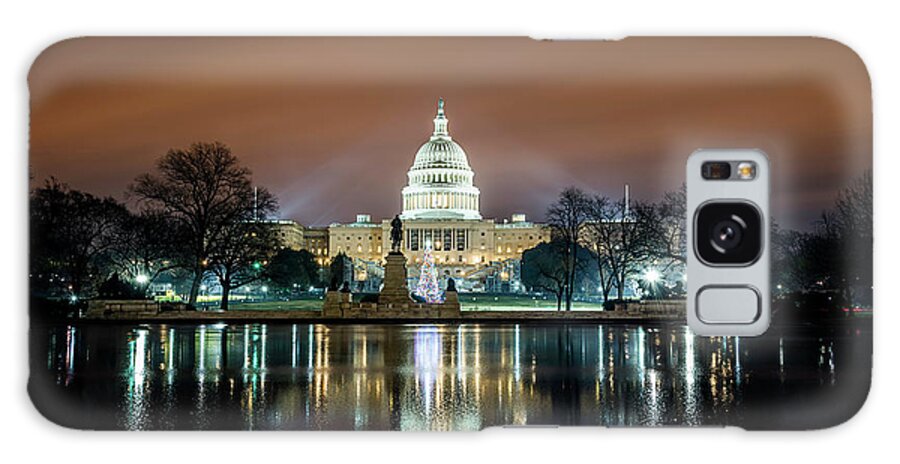 Washington Dc Galaxy S8 Case featuring the photograph A Cold Christmas by Ryan Wyckoff