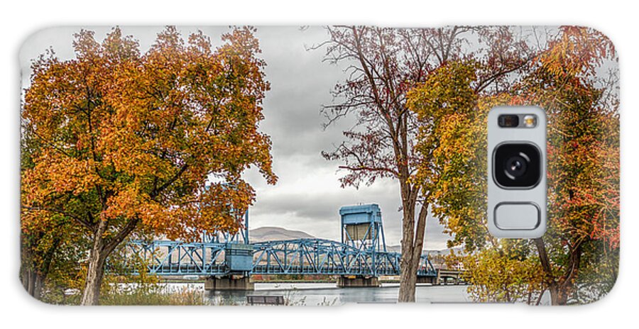 Lewiston Galaxy S8 Case featuring the photograph Autumn Blue Bridge by Brad Stinson