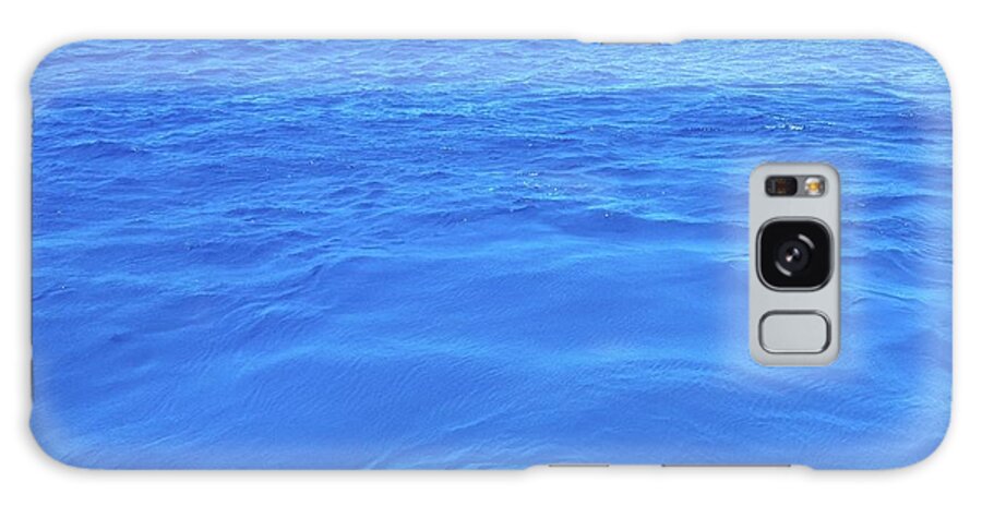Ocean Galaxy Case featuring the photograph Bahama Blue by Barbara Von Pagel