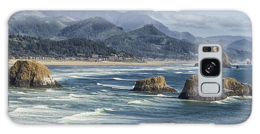 Cannon Beach Galaxy Case featuring the photograph Cannon Beach 0192 by Tom Kelly