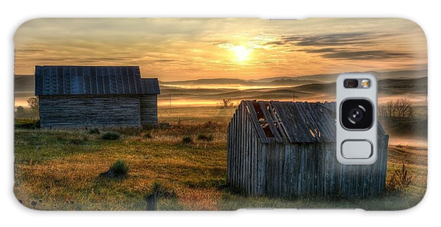 Sunrise Galaxy Case featuring the photograph Chicken Creek Schoolhouse by Fiskr Larsen