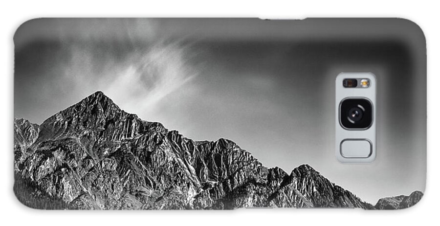 Mount Robson Park Galaxy Case featuring the photograph Cinnamon Peak by David Hillier