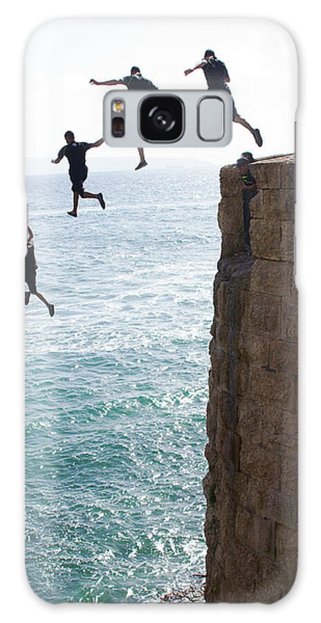 Acre Galaxy S8 Case featuring the photograph Cliff Diving by Nicola Nobile