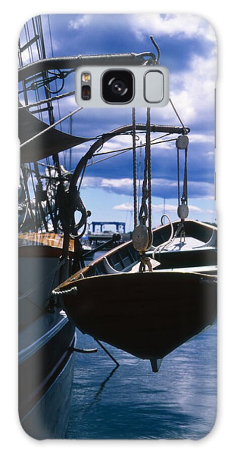 Landscape Camden Harbor Maine Sail Boat Harbor Nautical Galaxy Case featuring the photograph Cnrh0601 by Henry Butz