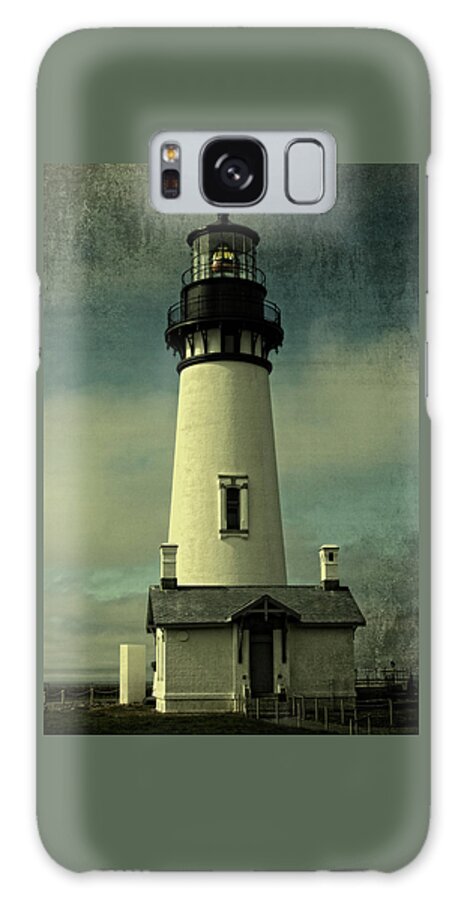 Yaquina Head Lighthouse Galaxy Case featuring the photograph Coastal Breeze At Yaquina Head by Thom Zehrfeld