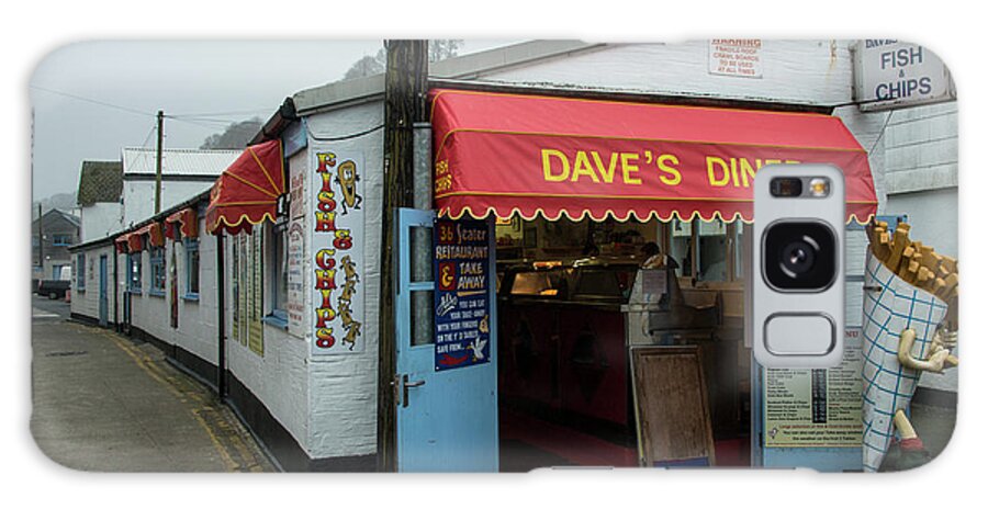 Daves Galaxy Case featuring the photograph Daves Diner by Rob Hawkins