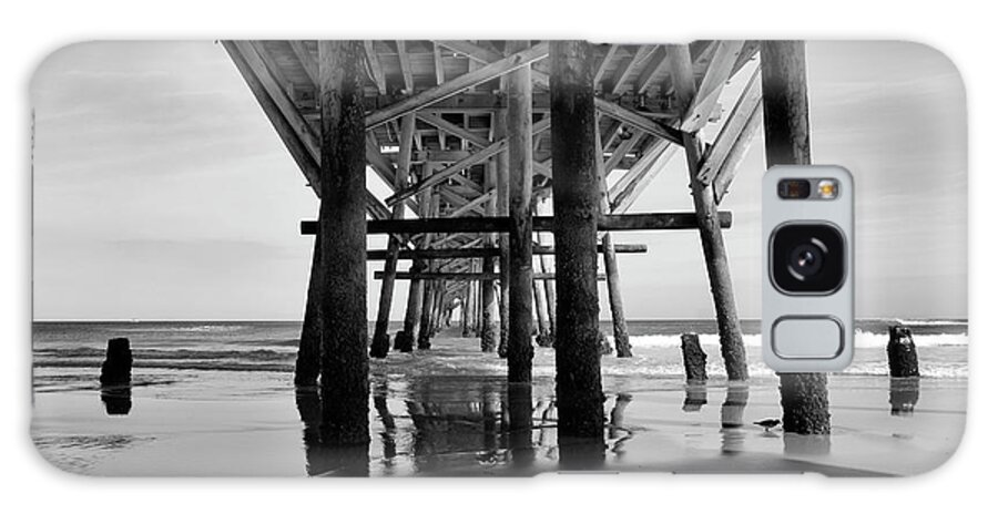 Daytona Beach Galaxy Case featuring the photograph Down By The Pier by Peter Chilelli