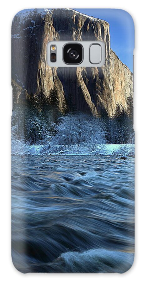 El Galaxy Case featuring the photograph Early morning light on El Capitan during winter at Yosemite National Park by Jetson Nguyen