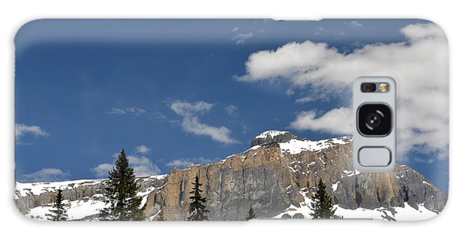 Emerald Lake Galaxy Case featuring the photograph Emerald Lake Mountains by Ginny Barklow