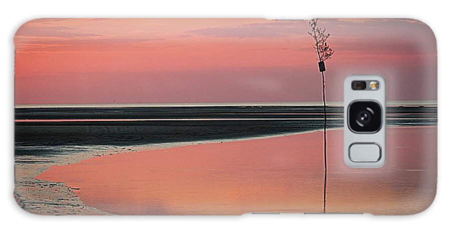 Landscape Galaxy Case featuring the photograph Feels Like A Dream by Patrice Zinck