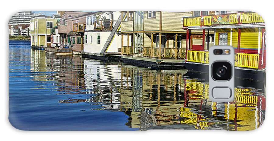Houseboats Galaxy S8 Case featuring the photograph Fisherman's Wharf by Marilyn Wilson