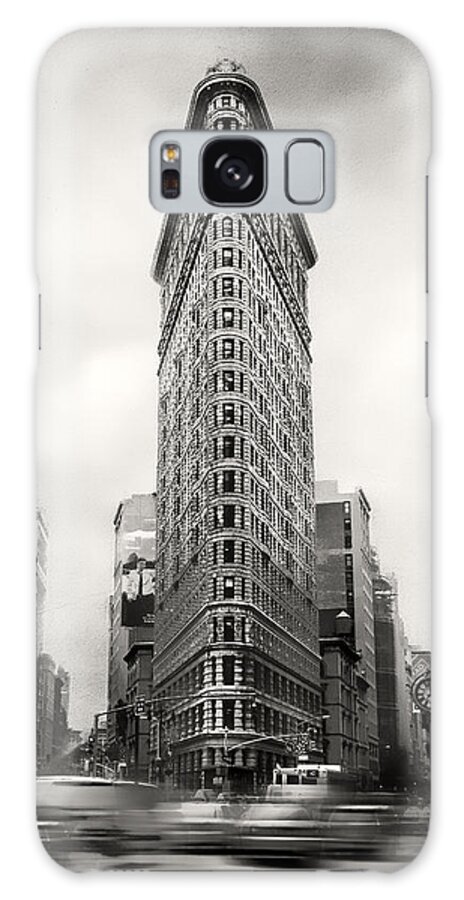 Building Galaxy S8 Case featuring the photograph Flatiron District Rush Hour by Jessica Jenney