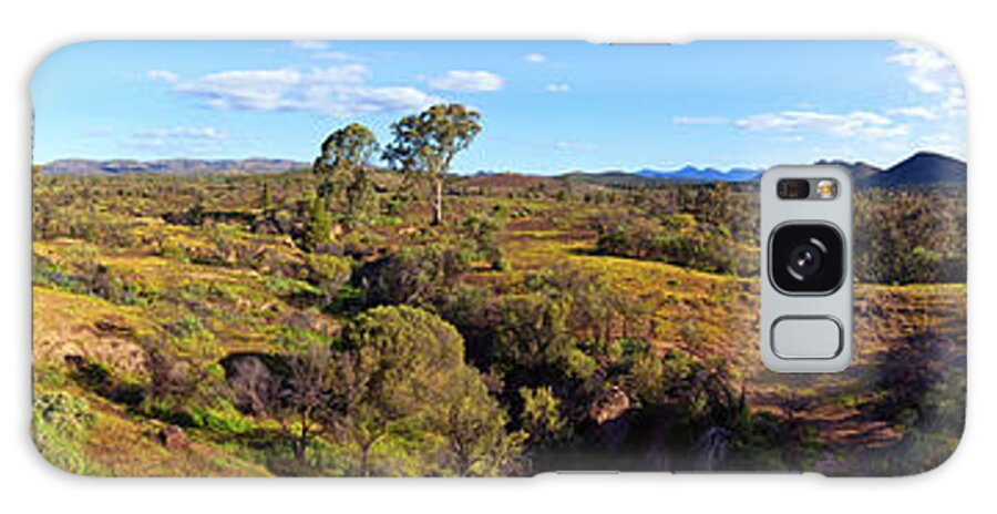 Flinders Ranges Wilpena Pound South Australia Australian Landscape Landscapes Outback Galaxy Case featuring the photograph Flinders Ranges by Bill Robinson
