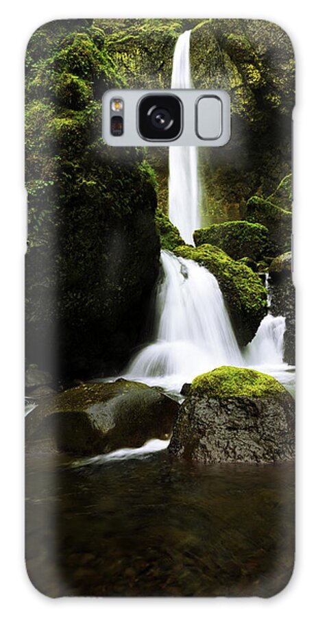 Northwest Galaxy Case featuring the photograph Flow by Chad Dutson