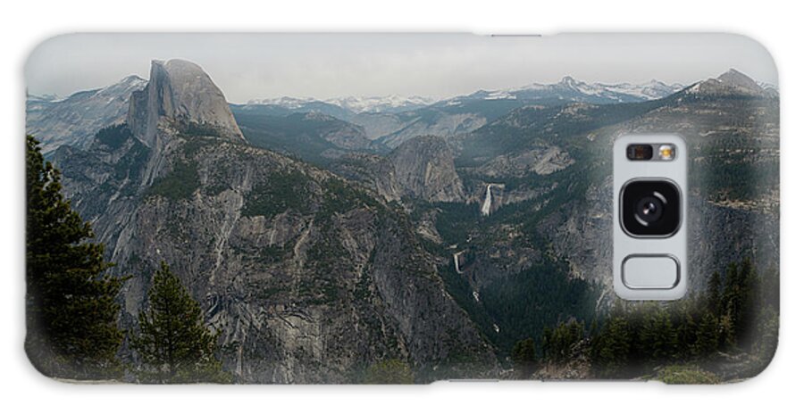 Glacier Point Galaxy Case featuring the photograph Glacier Point Vista by Bill Roberts