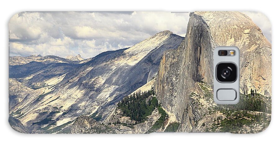 Yosemite Galaxy Case featuring the photograph Grand View by Erick Castellon