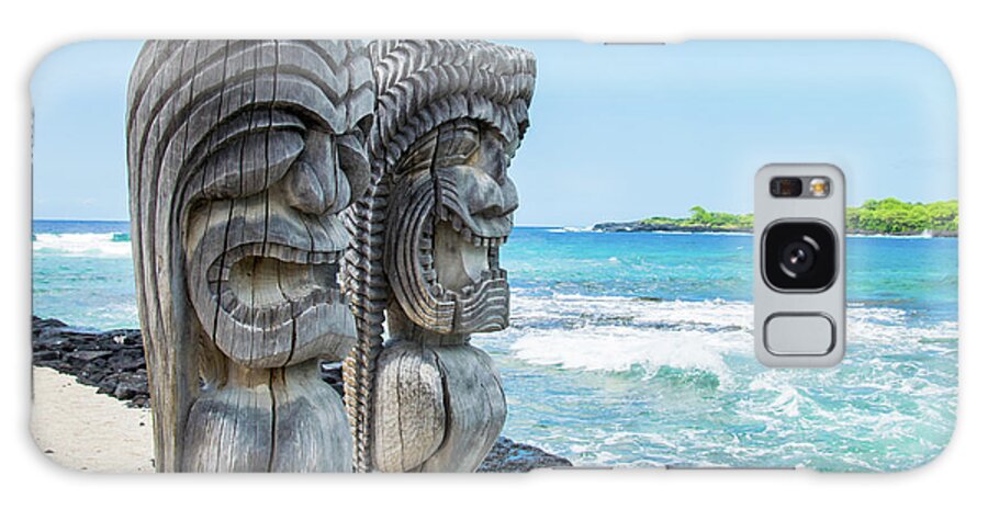 Island Galaxy Case featuring the photograph Hawaiian Style Tiki by David A Litman