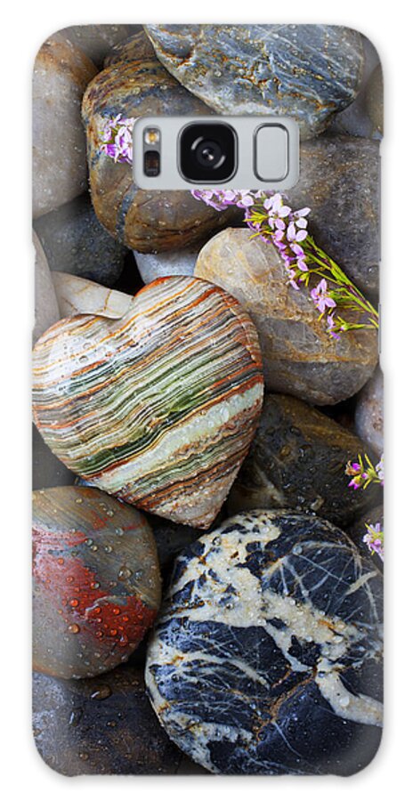 Wet Galaxy Case featuring the photograph Heart stone with wild flower by Garry Gay