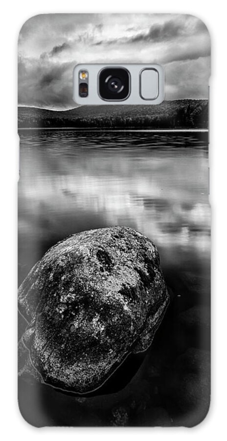 Vermont Galaxy Case featuring the photograph I Am A Rock by Mike Lang