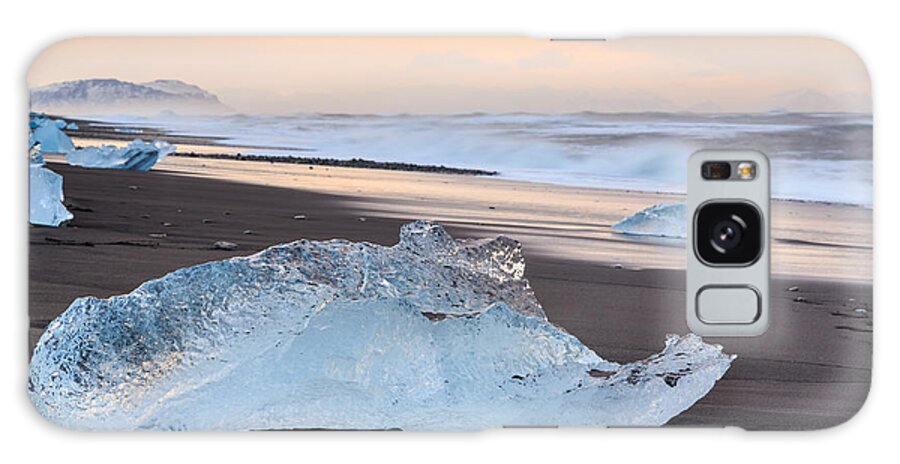 Atlantic Galaxy Case featuring the photograph Ice Beach by Sue Leonard