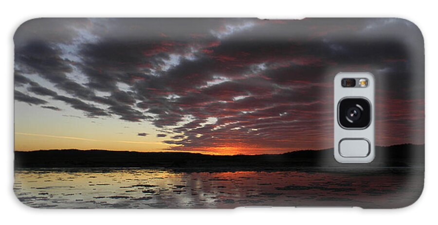 Missouri River Galaxy S8 Case featuring the photograph Icy Missouri River Sunset by Nicole Crabtree