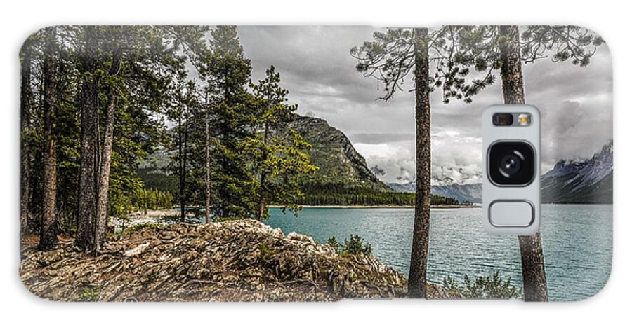Lake Minnewanka Galaxy S8 Case featuring the photograph Lake Minnewanka by Karl Anderson
