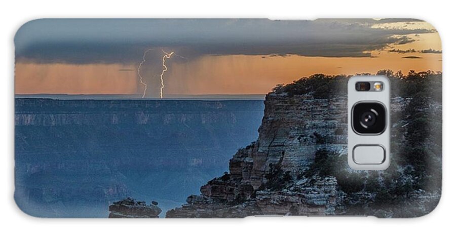 Arizona Galaxy Case featuring the photograph Light up the sky by Gaelyn Olmsted