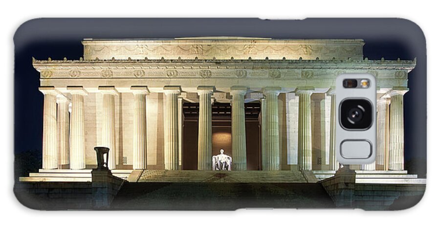 Lincoln Galaxy Case featuring the photograph Lincoln Memorial at Twilight by Andrew Soundarajan