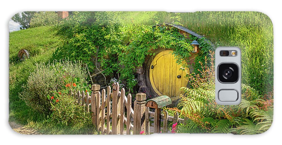 Hobbiton Galaxy S8 Case featuring the photograph Little Yellow Door by Racheal Christian