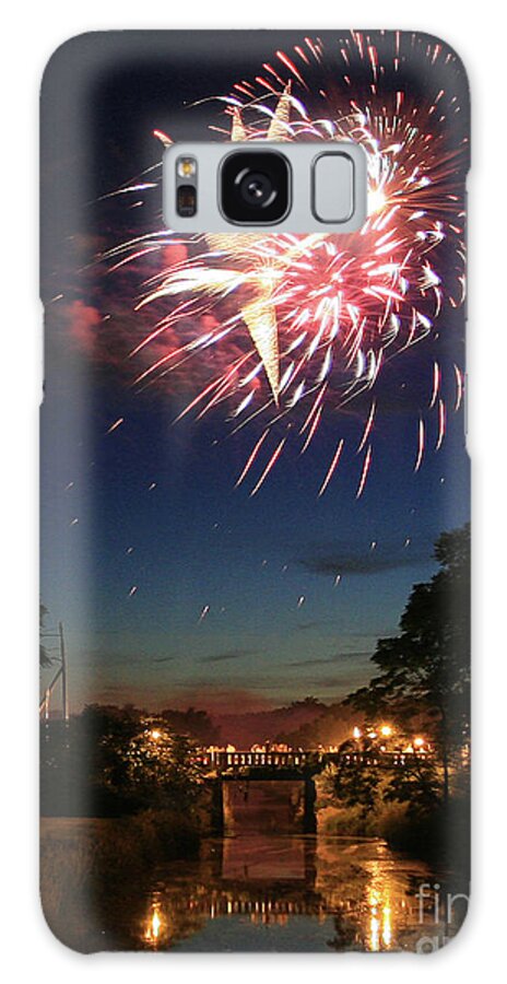 Fourth Of July Galaxy S8 Case featuring the photograph Magic in the Sky by Paula Guttilla