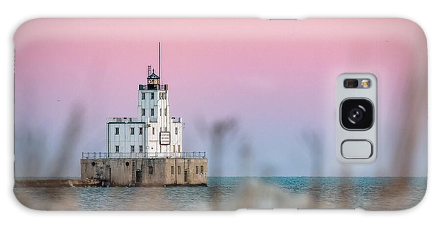 Lighthouse Galaxy Case featuring the photograph Milwaukee Lighthouse by James Meyer