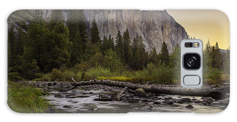 Art Galaxy Case featuring the photograph Morning Salutes El Capitan by Denise Dube