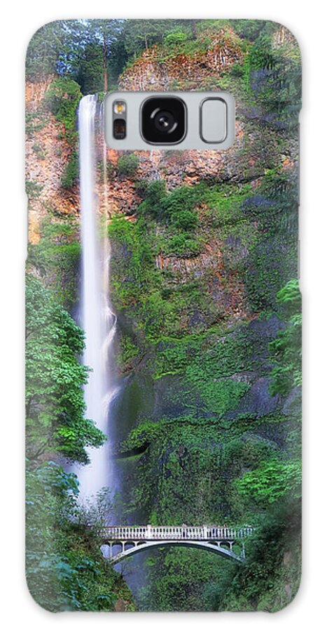 Multnomah Falls Galaxy Case featuring the photograph Multnomah Falls Portland Oregon by Robert Bellomy