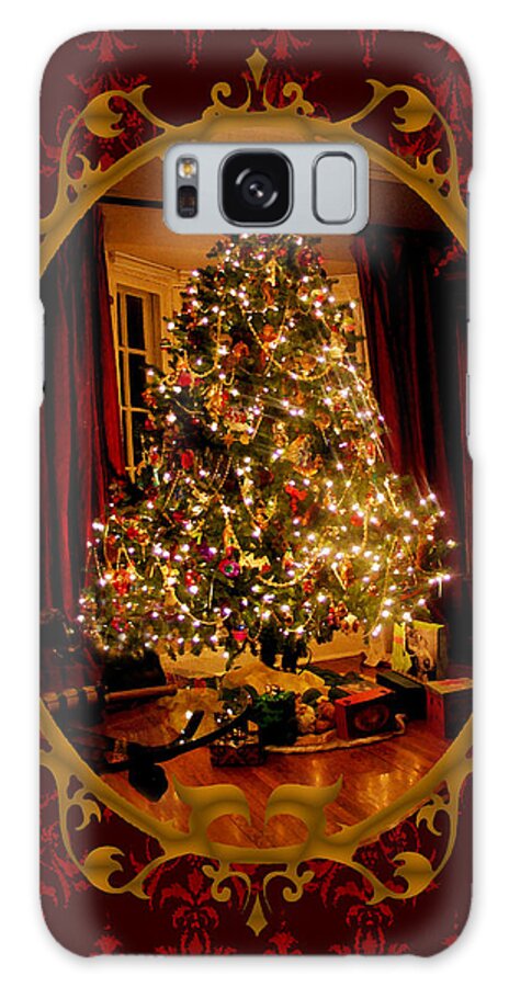 Susan Vineyard Galaxy S8 Case featuring the photograph Oh Christmas Tree by Susan Vineyard