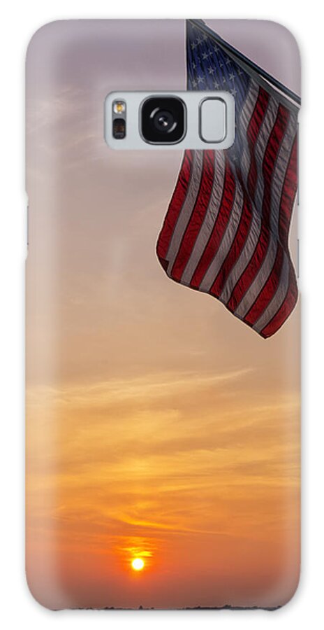 American Flag With Sunset Galaxy Case featuring the photograph Old Glory by Mark Papke