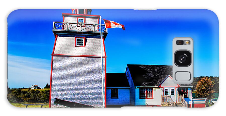 Canada Lighthouses Landscapes Galaxy S8 Case featuring the photograph Old Lighthouse by Rick Bragan