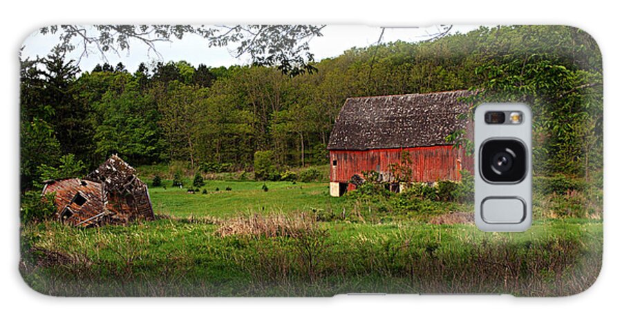 Red Barn Galaxy Case featuring the photograph Old Red Barn 2 by Larry Ricker