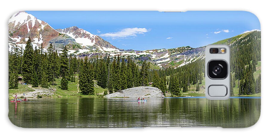 Lake Irwin Galaxy Case featuring the photograph Paddle Boarding On Lake Irwin by Lorraine Baum