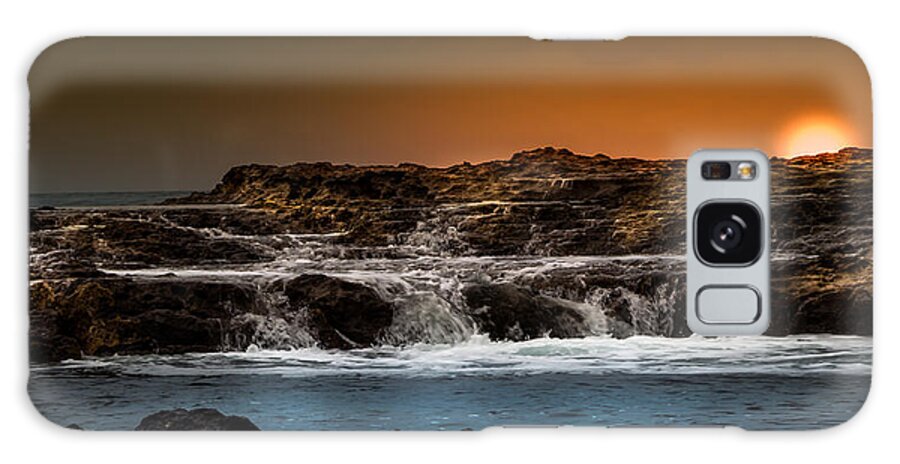 Water Galaxy Case featuring the photograph Palos Verdes Coast by Ed Clark